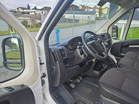 Vorschaubild zu Citroen - Jumper 35 2.2 HDI 165  Koffer